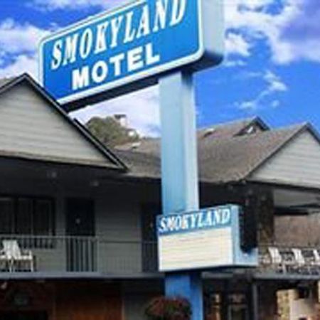 Smokyland Motel - Гетлинбург Екстериор снимка